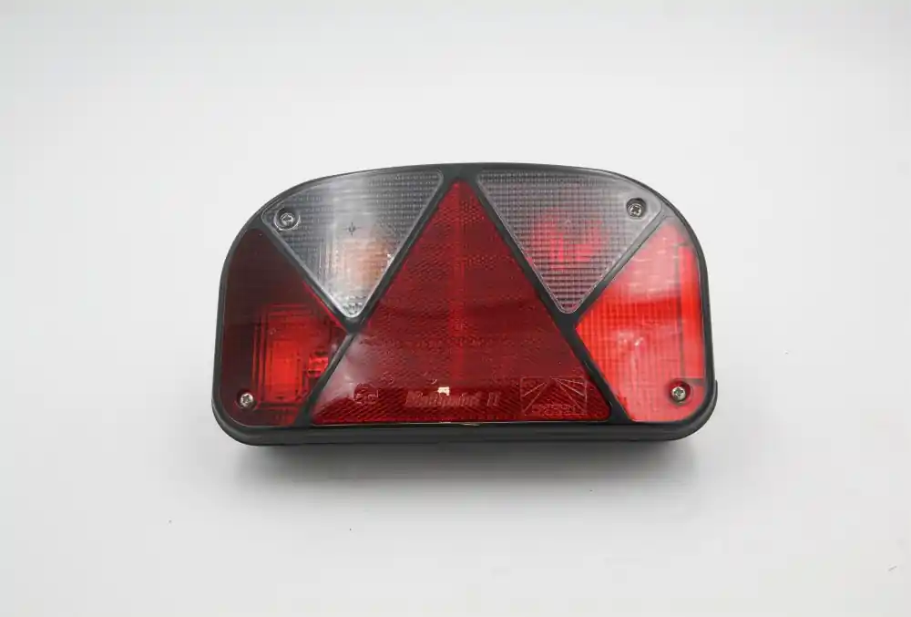 Akce Světlo koncové levé Multipoint ll