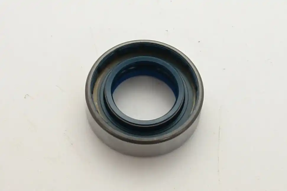 Zetor 53.185.901 Gufero combi SF6 35x60x18.5 Sezónní Sleva