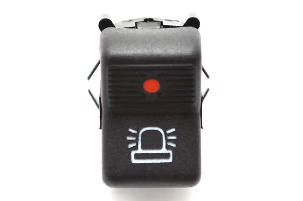 SK0006346-CZ20260306-083332-0-1772757212-size5-17688177157891-175 Akce Vypínač majáku K MAJN 935764