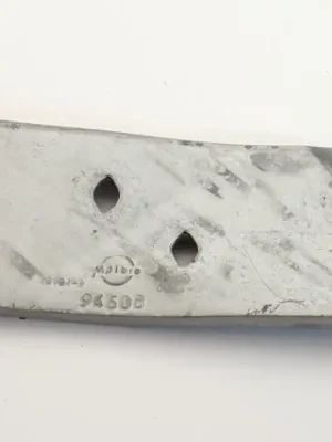 SK0006368-CZ20260306-083332-0-1772757212-size5-17528373445784-175 Aktuální Dláto levé XL, XU