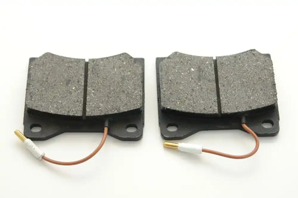 931950 Sada brzdových destiček s indikátorem opotřebení Bezpečná Platba