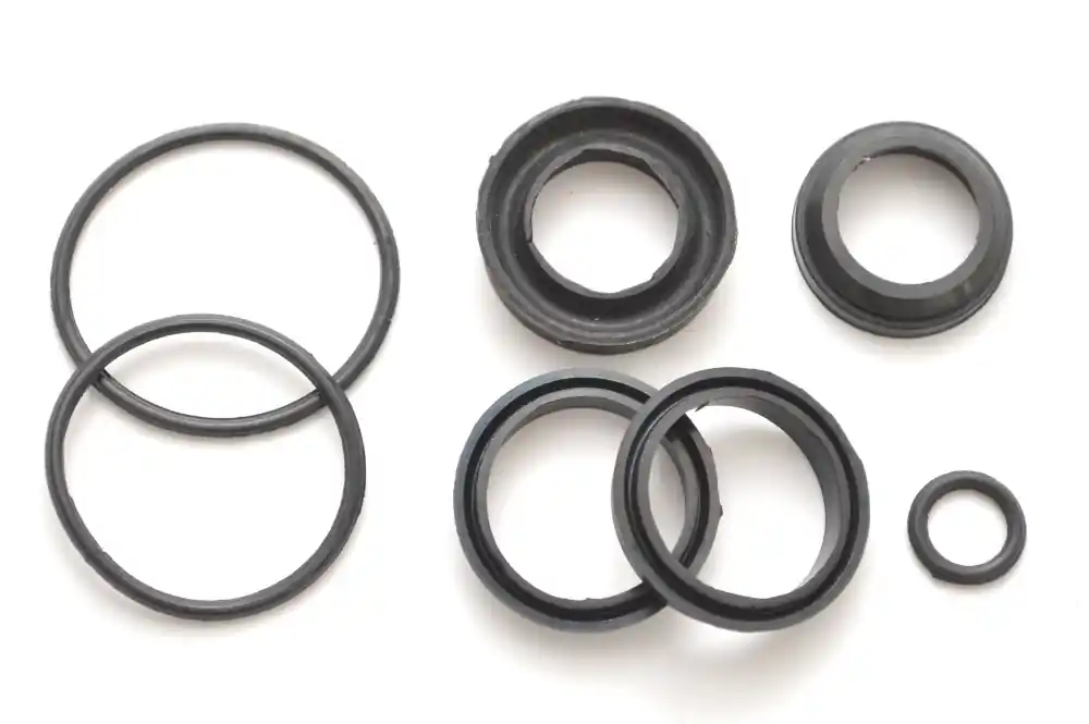 SK0007069-CZ20260306-083332-0-1772757212-size5-17587883580651-175 Akční Nabídka Fortschritt HS20 E514 SADA Sada válce vyp. zásobníku,výsuv přihan