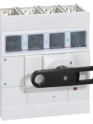 026598 DPX-IS 1600 4P 1600A ČELNÍ O. Exkluzivní