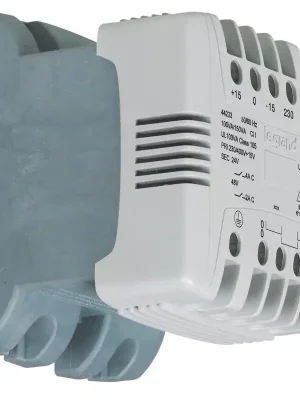 044263 TR:100VA 230/400ą15V  115/230V Poslední Šance