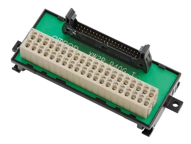 OMRON Produkt XW2R-P50G-T Nová Kolekce