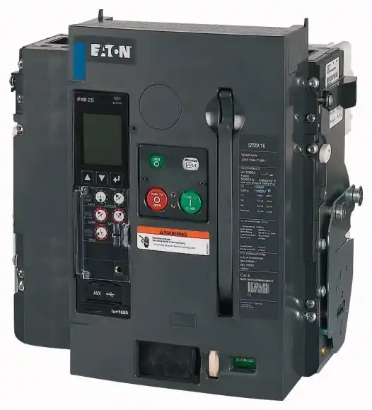 Značkový IZMX16N4-V06W-1 Jistič výsuvný, základní